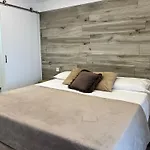 Sunday Estate Exclusive Affittacamere 3*