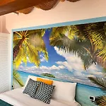 Sunday Estate Exclusive 3* Pompeji
