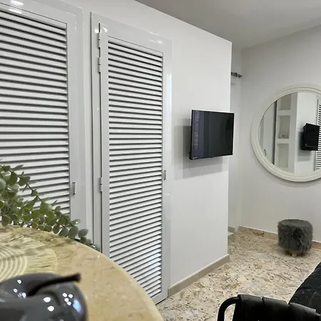 Πανσιόν Sunday Estate Exclusive