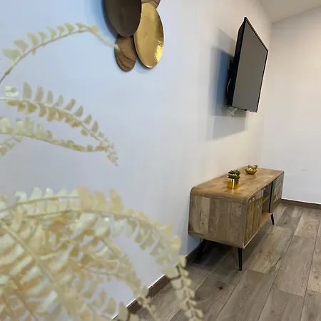 Sunday Estate Exclusive