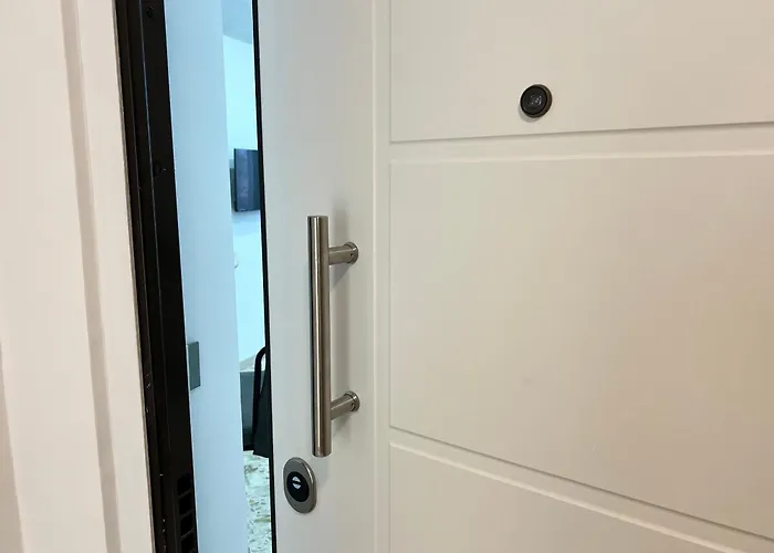 Sunday Estate Exclusive 4*