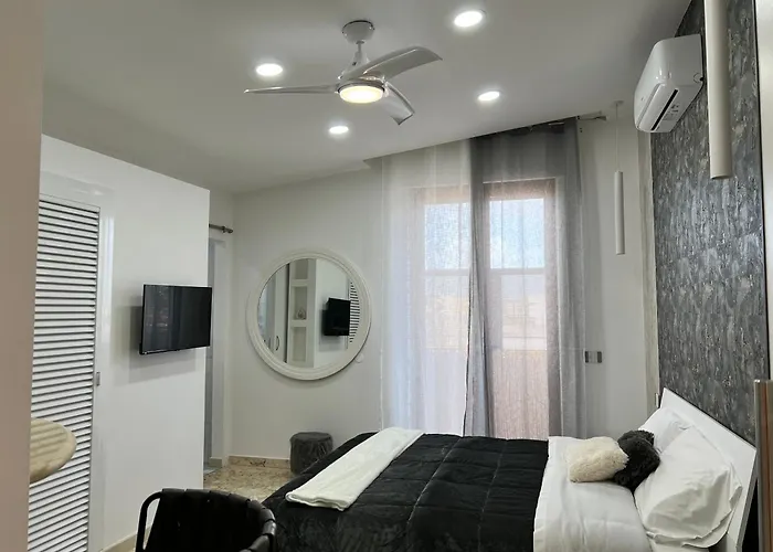 Sunday Estate Exclusive