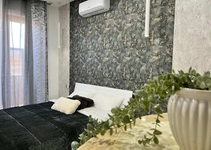 Sunday Estate Exclusive 4* Pompei