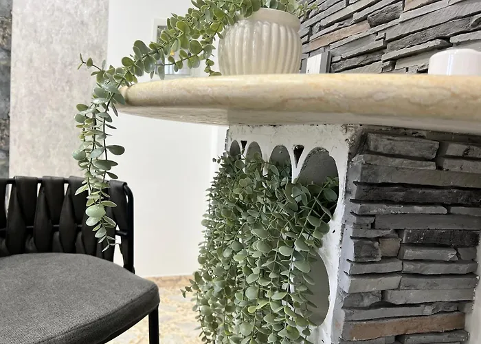 Sunday Estate Exclusive