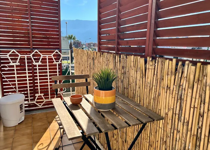 Sunday Estate Exclusive 招待所