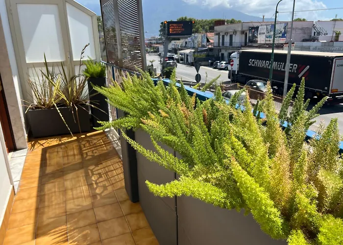 Sunday Estate Exclusive Pompei