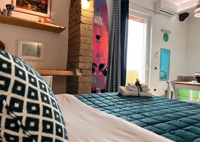 Sunday Estate Exclusive Affittacamere 4*