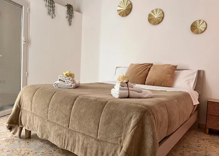 Sunday Estate Exclusive